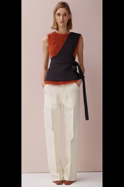 Look 3
